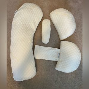 Babybub pregnancy pillow + full body attachment EUC